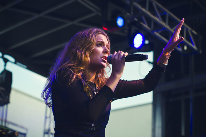 2048x1365 tove lo wallpaper free hd widescreen - Coolwallpapers.me!