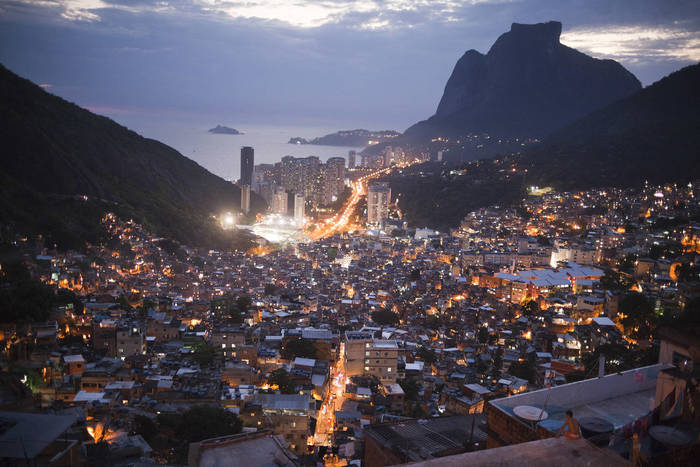 2040x1530 2040x1530 Favela Wallpaper Hd Coolwallpapers me 